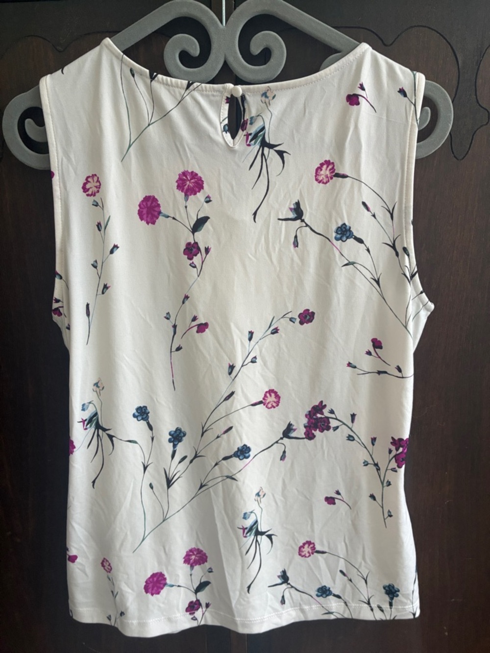Ivanka Trump White Floral Sleeveless Blouse - Pink & Blue Flowers - Picture 2 of 8